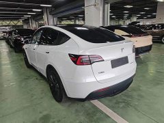 Tesla Model Y Facelift Rear-Wheel Drive - ფოტო 4