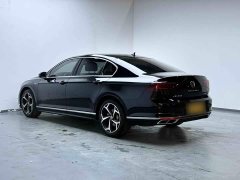 Volkswagen Magotan 2 Million Units Commemorative Edition 330TSI DSG Leading Version - ფოტო 4