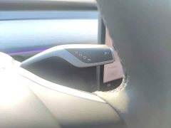 Tesla Model Y Long Range All-Wheel Drive - ფოტო 13