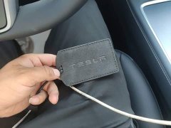 Tesla Model Y Long Range All-Wheel Drive - ფოტო 8
