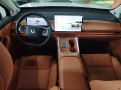 Leapmotor C16 Pure Electric 630 LiDAR Edition 6-Seater - photo 9
