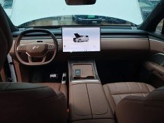 Nio Lerado L90 Ultra Six-Seater - ფოტო 9