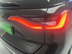 NIO ES8 580KM Signature Edition Six-Seater - фото 7