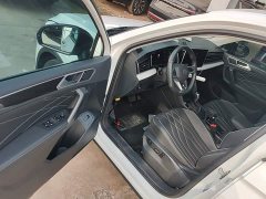 Volkswagen Tiguan L Outstanding Edition 300TSI Automatic FWD Dragon Ascendant Version - photo 15