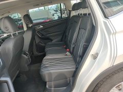 Volkswagen Tiguan L Outstanding Edition 300TSI Automatic FWD Dragon Ascendant Version - photo 16