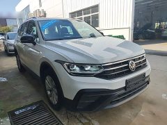Volkswagen Tiguan L Outstanding Edition 300TSI Automatic FWD Dragon Ascendant Version - photo 3