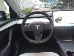 Tesla Model Y Standard Range RWD - фото 10