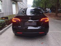 Tesla Model Y Standard Range RWD - фото 5