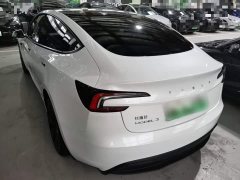 Tesla Model 3 Rear-Wheel Drive - ფოტო 4