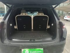 Li Auto Ideal L8 Air - ფოტო 18