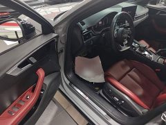 Audi A4L 200 Million Units Joyful Edition 40 TFSI Luxury Dynamic - ფოტო 20