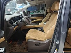 Denza D9 DM-i 965 Premium Edition - ფოტო 14