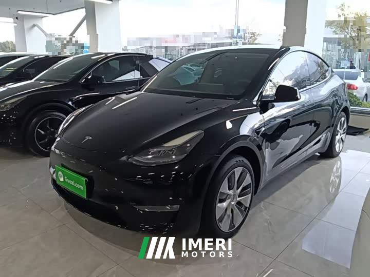 Tesla Model Y Facelift Long Range All-Wheel Drive