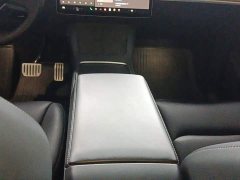 Tesla Model Y High Performance All-Wheel Drive - ფოტო 13