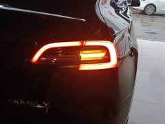Tesla Model Y High Performance All-Wheel Drive - ფოტო 7