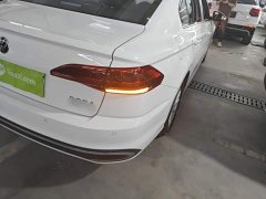 Volkswagen Bora 200TSI DSG Comfort Edition - photo 7