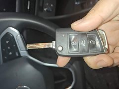 Volkswagen Bora 200TSI DSG Comfort Edition - photo 8