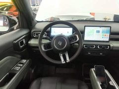 Baojun Yueye Plus Flagship 4-Seater - ფოტო 10