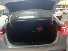 Trumpchi Shadow Leopard Shadow Leopard H Intelligent Hybrid Edition - ფოტო 18