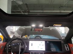 Li Auto L8 Pro - ფოტო 17