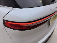 Lincoln Explorer 2.0T FWD Elegant Edition - ფოტო 13