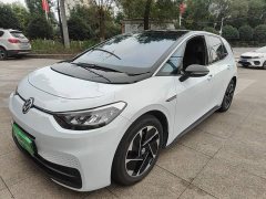 Volkswagen ID.3 Outstanding Edition - ფოტო 1