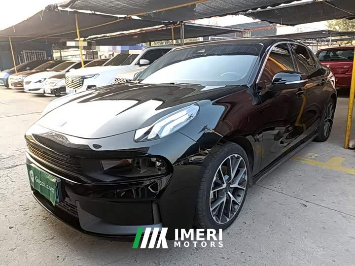 Lynk & Co 03 2.0T Diesel DCT Pro