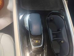 Zeekr 009 Seven-Seat Aisle Version AWD 108kWh - ფოტო 13