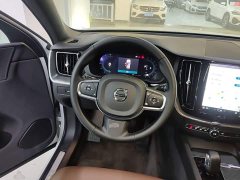 Volvo XC60 B5 AWD Smart Luxury Edition - ფოტო 10