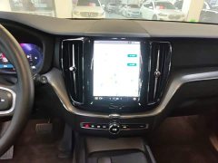 Volvo XC60 B5 AWD Smart Luxury Edition - ფოტო 12