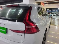 Volvo XC60 B5 AWD Smart Luxury Edition - ფოტო 7