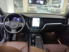 Volvo XC60 B5 AWD Smart Luxury Edition - ფოტო 9