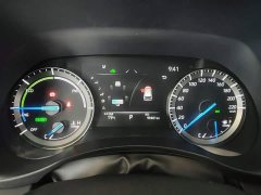 Toyota Highlander Hybrid 2.5L FWD Premium 7-Seater - photo 11