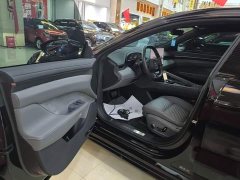 Zeekr 001 ME Edition 100kWh AWD - ფოტო 15