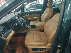 Li Auto ONE Extended Range 6-Seater - ფოტო 14