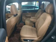 Li Auto ONE Extended Range 6-Seater - ფოტო 16