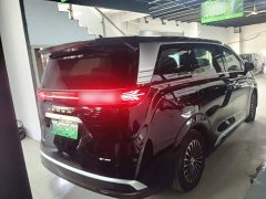 Denza D9 EV 600 AWD Luxury - ფოტო 6