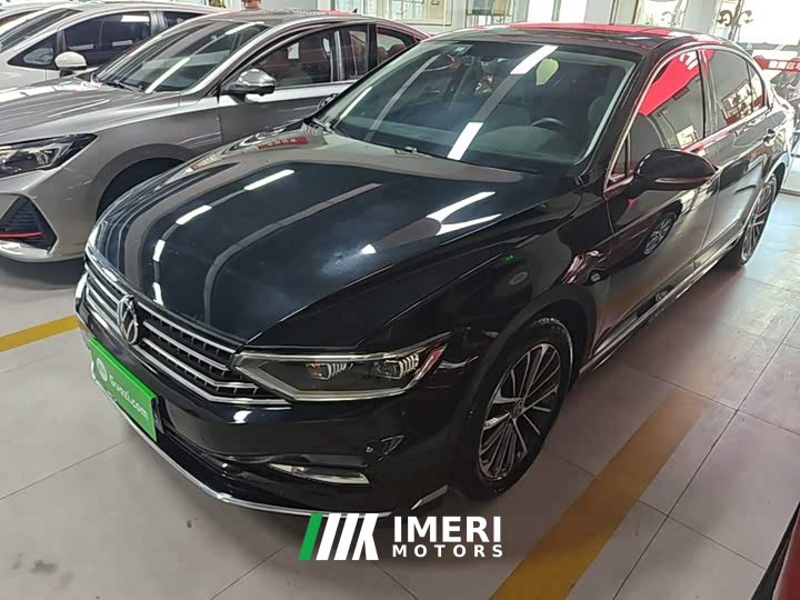Volkswagen Magotan 2 Million Units Commemorative Edition 330TSI DSG Leading Version - car from China