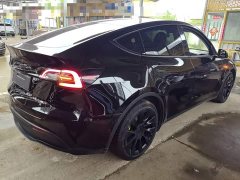 Tesla Model Y Standard Range RWD - ფოტო 6