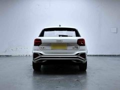 Audi Q2L 35 TFSI Fashion Dynamic - фото 5
