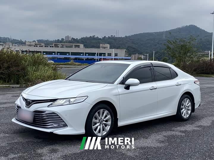 Toyota Camry 2.0G Luxury - ავტომობილი ჩინეთიდან