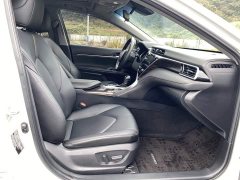 Toyota Camry 2.0G Luxury - ფოტო 17