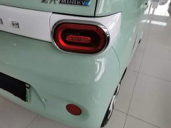 Wuling Hongguang MINIEV Third Generation 215km Advanced Edition - ფოტო 7