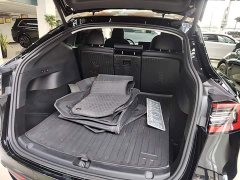 Tesla Model Y Rear-Wheel Drive - ფოტო 18