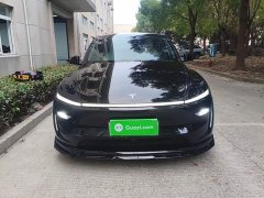 Tesla Model Y Long Range All-Wheel Drive Launch Edition - ფოტო 2