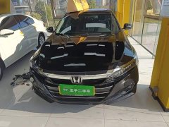 Honda Accord 260TURBO Luxury Edition - фото 2
