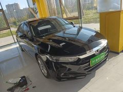 Honda Accord 260TURBO Luxury Edition - фото 3
