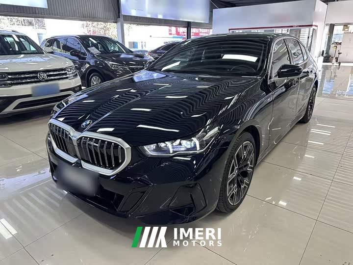 BMW 5 Series 530Li Luxury M Sport Package - car from China