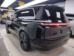 Li Auto L9 Max - ფოტო 4