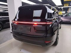 Li Auto L9 Max - ფოტო 5